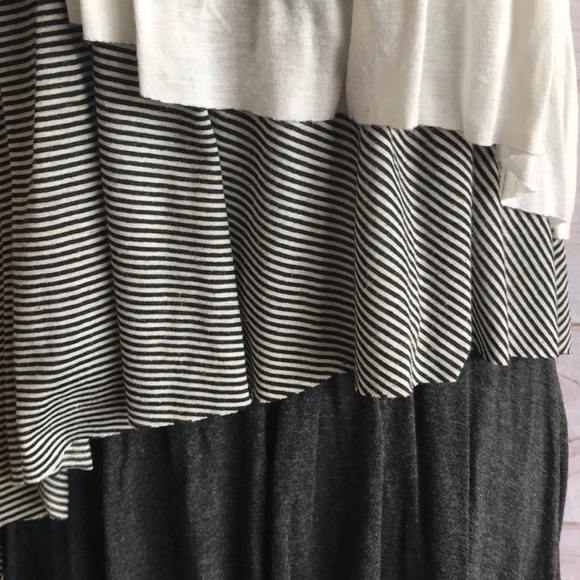 Ruffle Tiered Tank Top - Picture 3 of 7